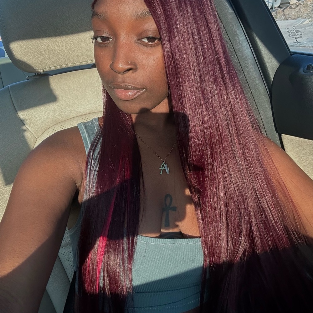 Elegant Straight #99J 5x5 Closure Wig - Picture 6 of 7